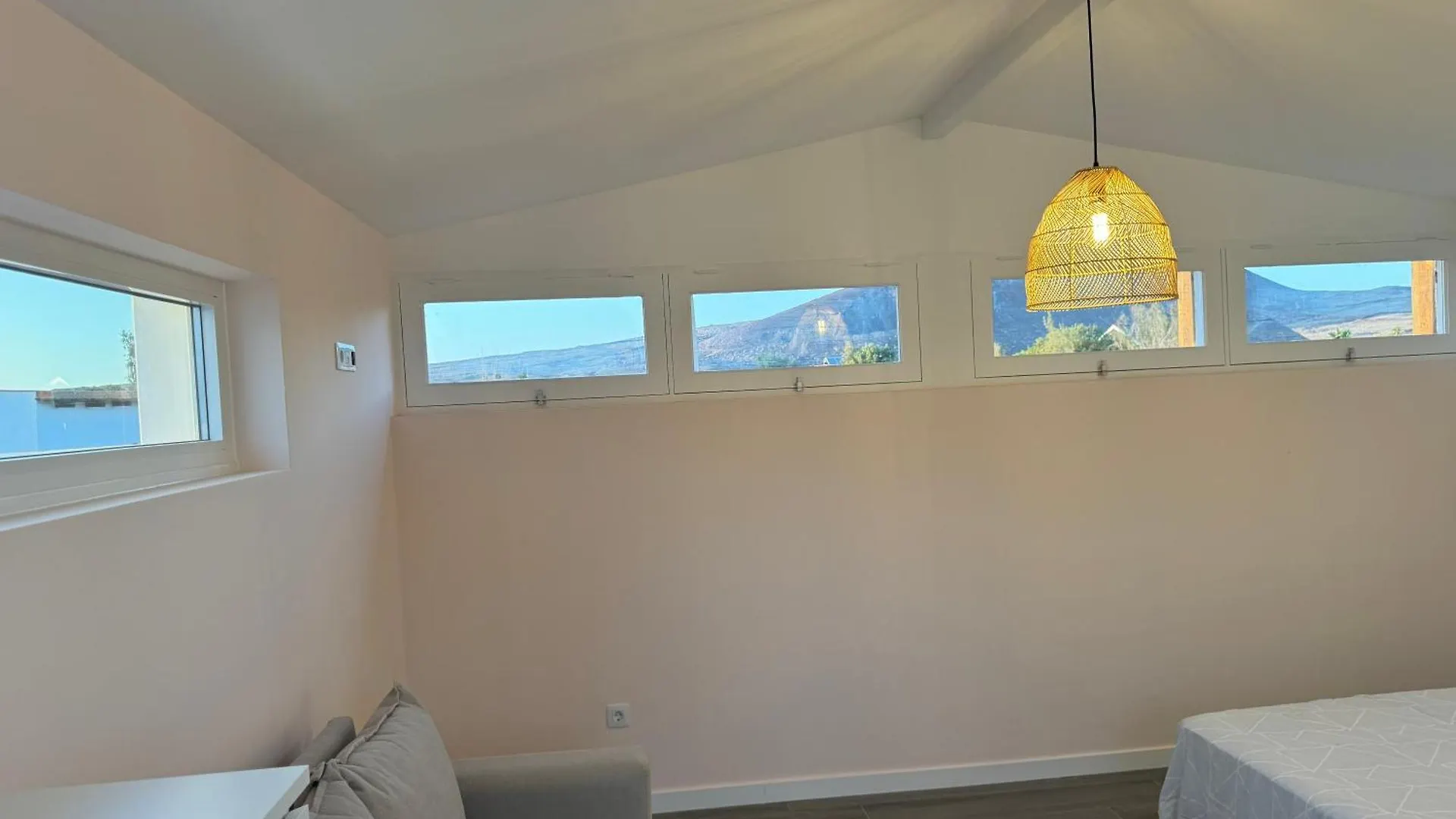 Guest house Espacio Room Con Piscina, Lajares