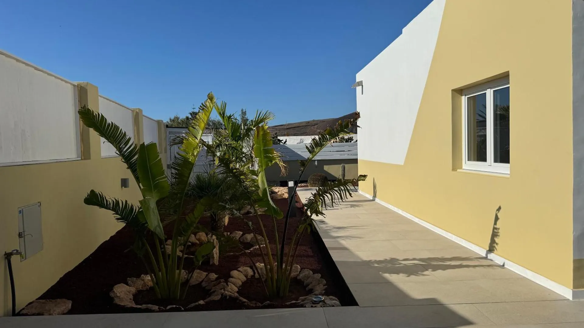Guest house Espacio Room Con Piscina, Lajares Spain